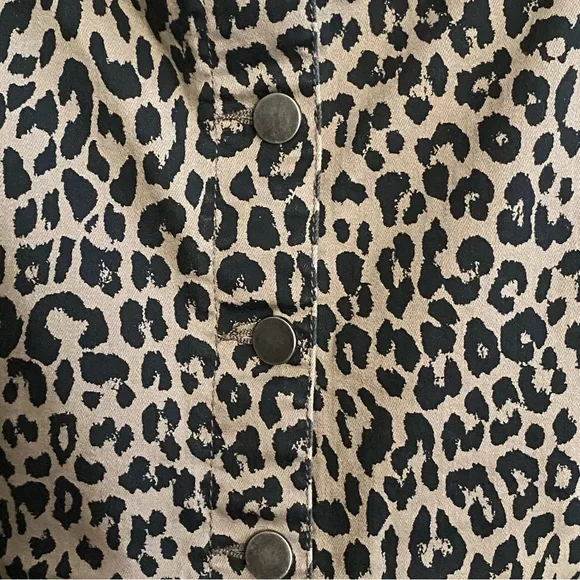SO Leopard Print Overall Dress with Pockets - Picture 4 of 6